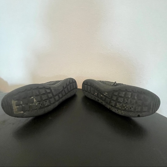 nike roshe two flyknit 365 black - Picture 5 of 7